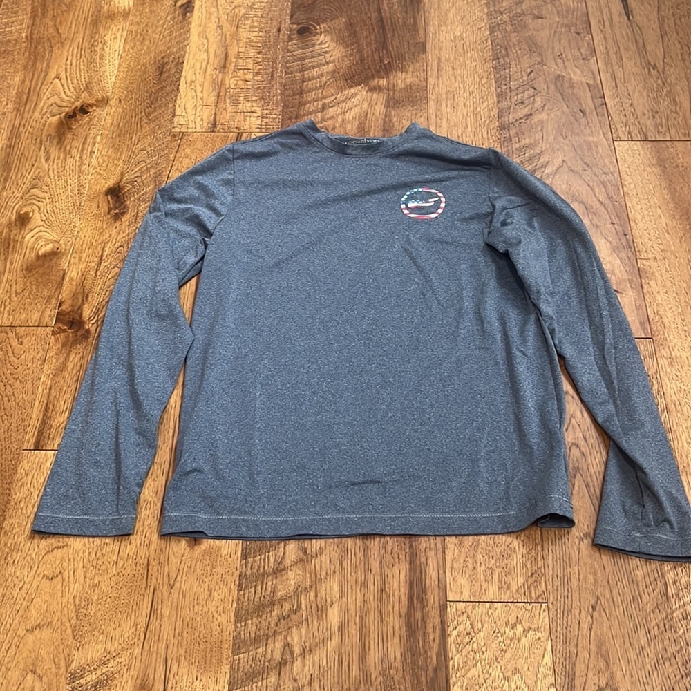 Vineyard Vines Boys Performance Long Sleeve Size S (8-10)